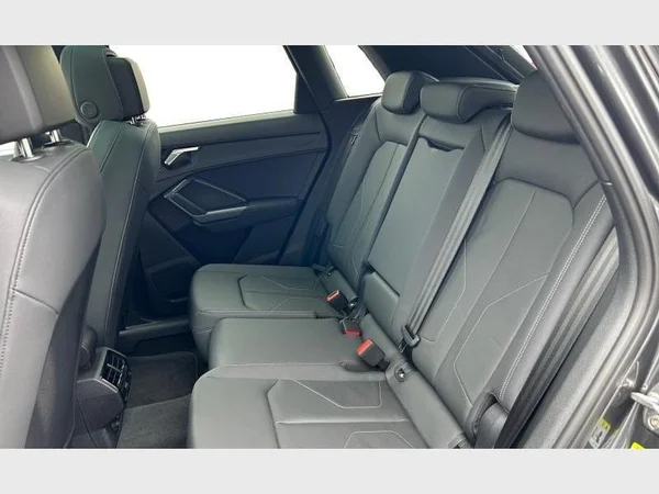 Audi Q3 Sportback (2023) — foto 3 van 37