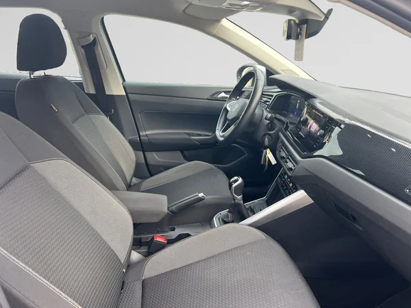 VOLKSWAGEN Taigo (2022) — foto 3 van 18