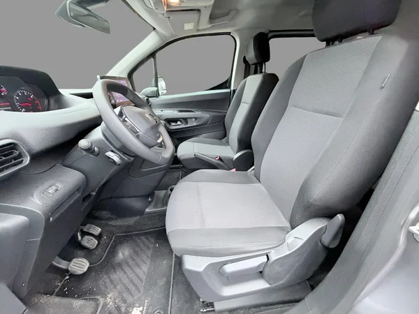 Peugeot Rifter (2023) — foto 14 van 16