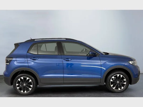 Volkswagen T-Cross (2023) — foto 17 van 23