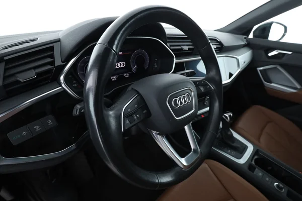 Audi Q3 (2021) — foto 2 van 16