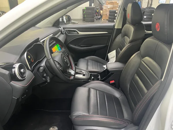 MG ZS (2024) — foto 10 van 17