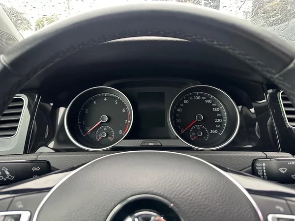 VOLKSWAGEN Golf VII (2018) — foto 5 van 24