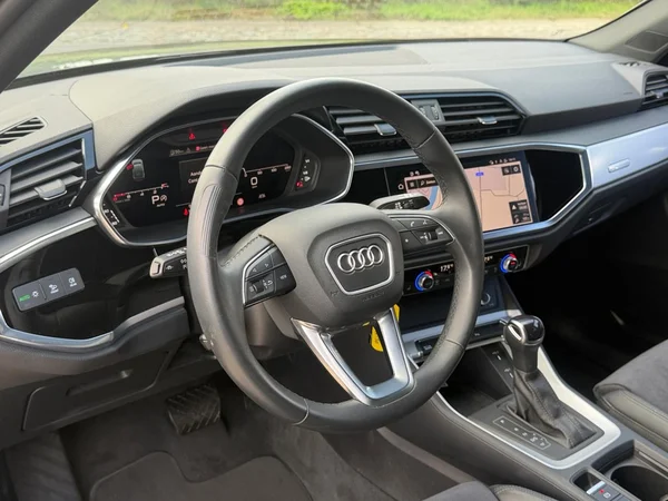 AUDI Q3 Sportback (2024) — foto 20 van 20