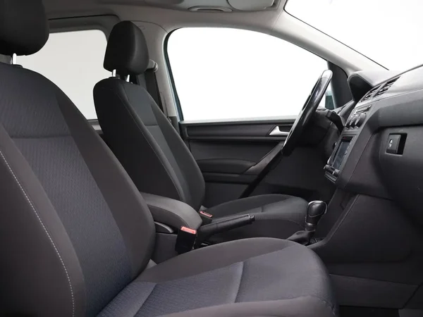 Volkswagen Caddy (2018) — foto 3 van 19