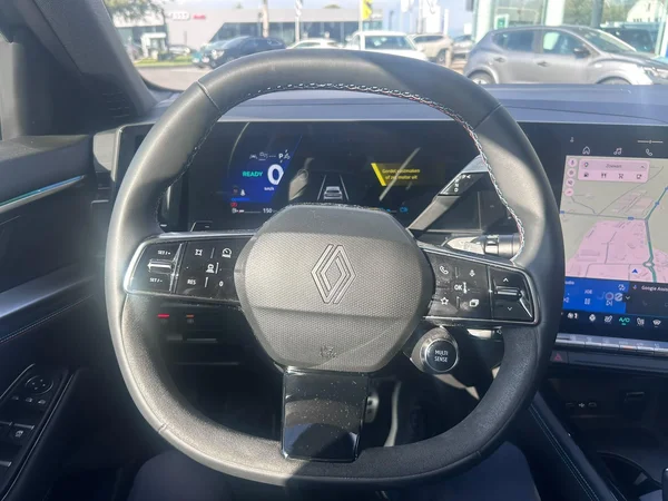 Renault Rafale (2025) — foto 7 van 20