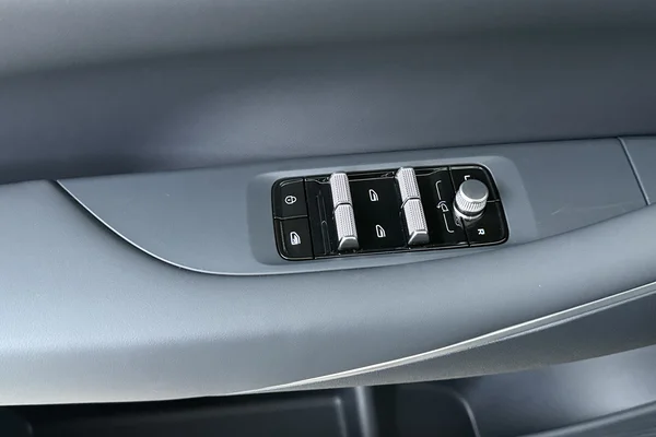 GEELY E5 (2026) — foto 10 van 20