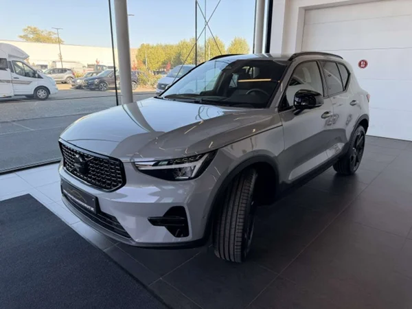 Volvo XC40 — foto 16 van 22
