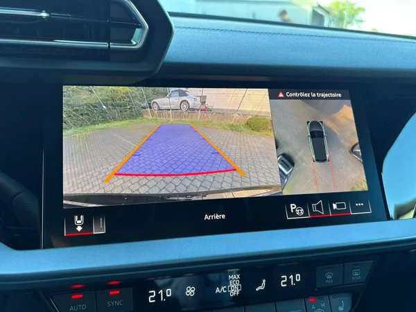 AUDI A3 Sportback PHEV (2025) — foto 10 van 24