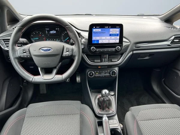 FORD Fiesta (2021) — foto 28 van 28