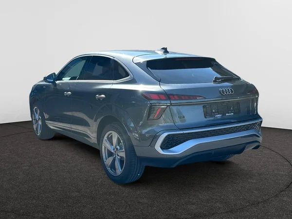 AUDI Q3 Sportback (2026) — foto 17 van 23