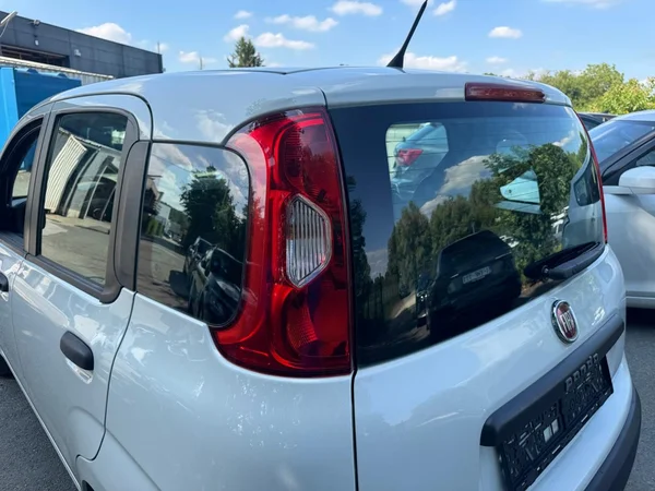 FIAT Panda (2015) — foto 21 van 24