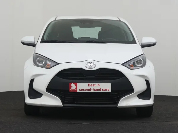 TOYOTA Yaris (2021) — foto 23 van 25