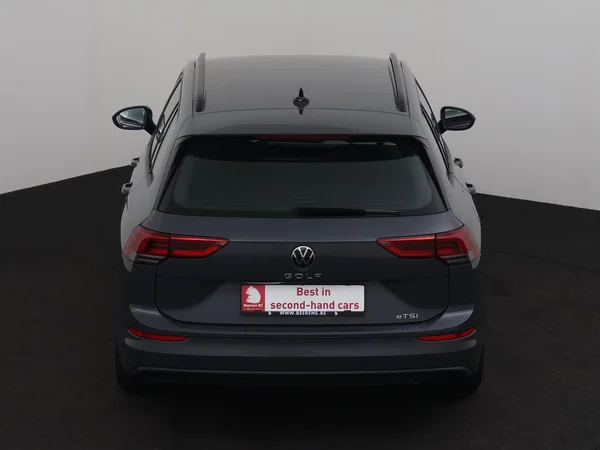 VOLKSWAGEN Golf Variant (2024) — foto 25 van 28