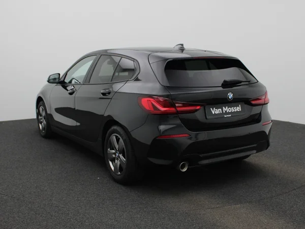 BMW 1 Reeks (2023) — foto 12 van 41