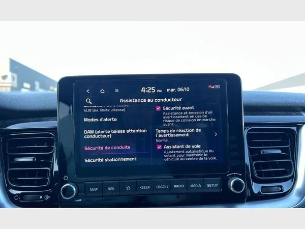 Kia Stonic (2024) — foto 10 van 31