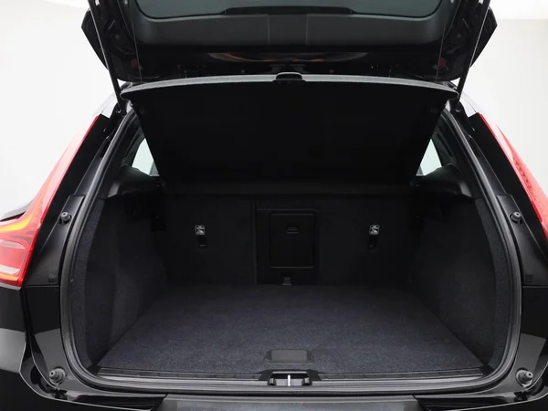 Volvo XC40 (2023) — foto 6 van 45