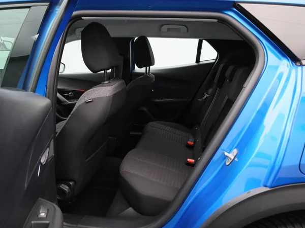 Peugeot 2008 (2022) — foto 2 van 39