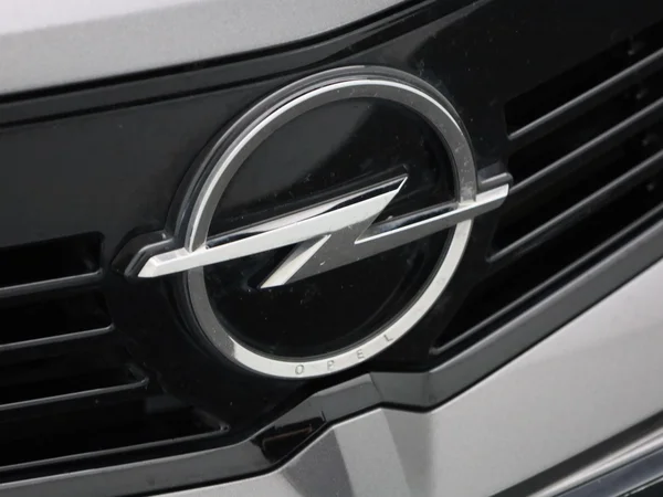 Opel Astra (2023) — foto 25 van 39