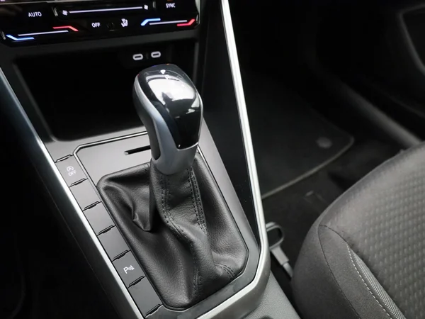 Volkswagen Polo (2023) — foto 18 van 37