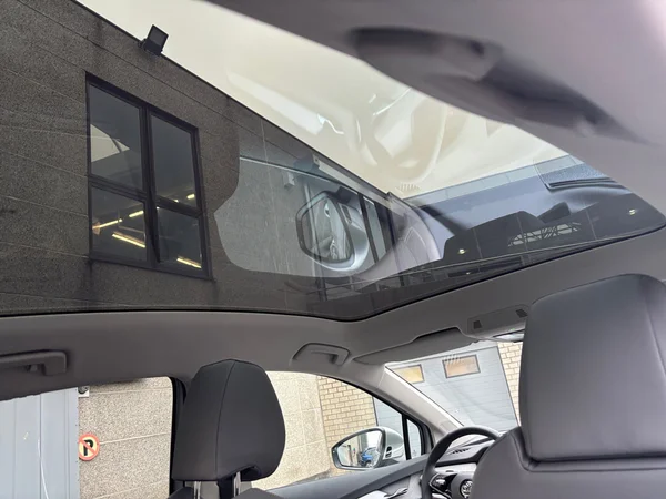 SKODA Enyaq Coupé (2024) — foto 19 van 24