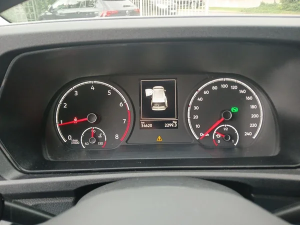 VOLKSWAGEN Caddy Cargo (2023) — foto 7 van 19
