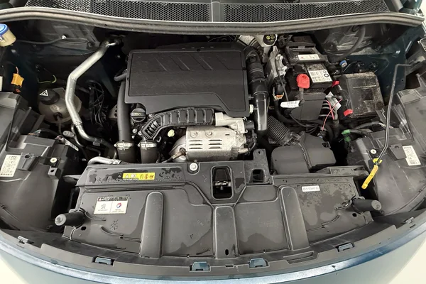 Peugeot 5008 (2021) — foto 11 van 30