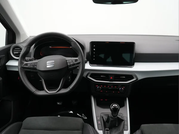 SEAT Arona (2023) — foto 11 van 40