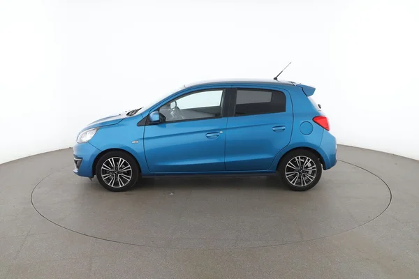 Mitsubishi Space Star (2019) — foto 9 van 16