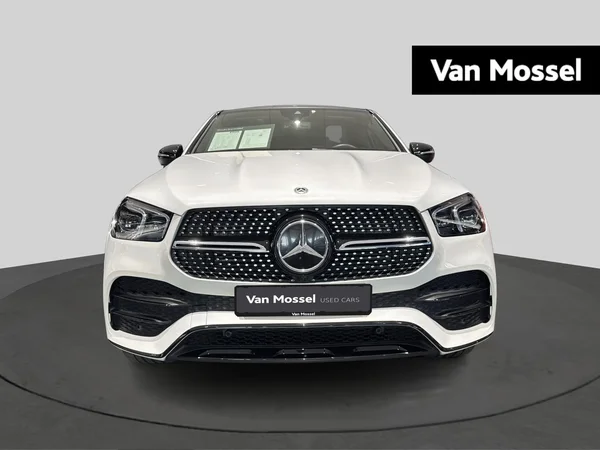 Mercedes-Benz GLE (2022) — foto 12 van 23