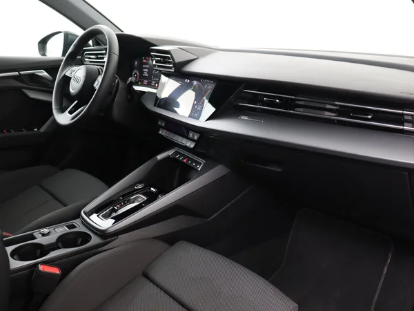 AUDI A3 Sportback (2025) — foto 12 van 18