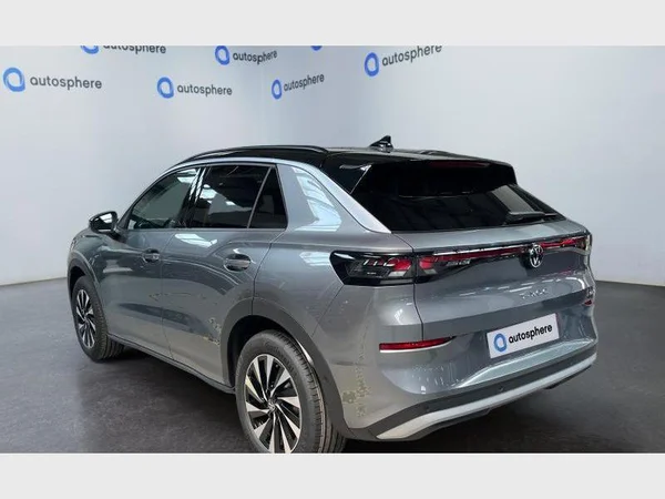 VOLKSWAGEN T-Roc (2026) — foto 12 van 28