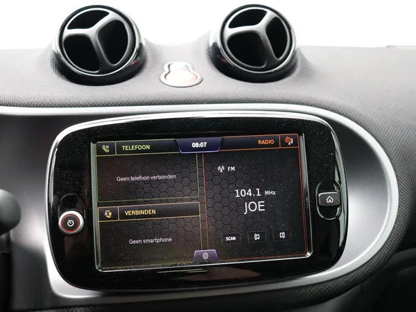 smart Fortwo (2024) — foto 7 van 28