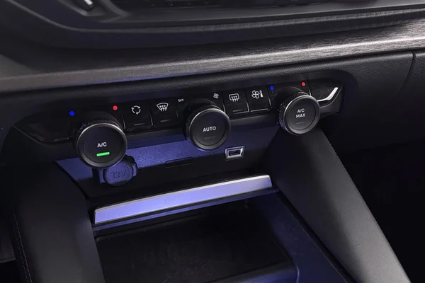 Citroen C5 X (2023) — foto 2 van 42