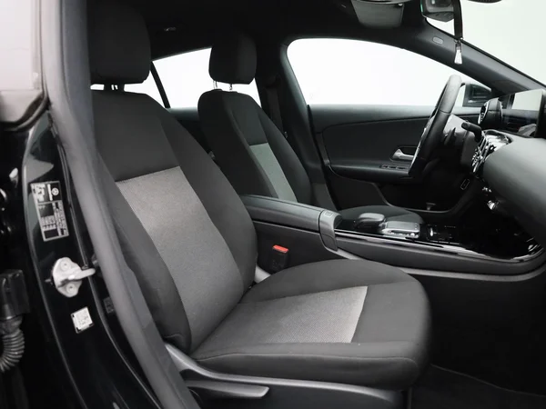 Mercedes-Benz CLA (2021) — foto 28 van 40