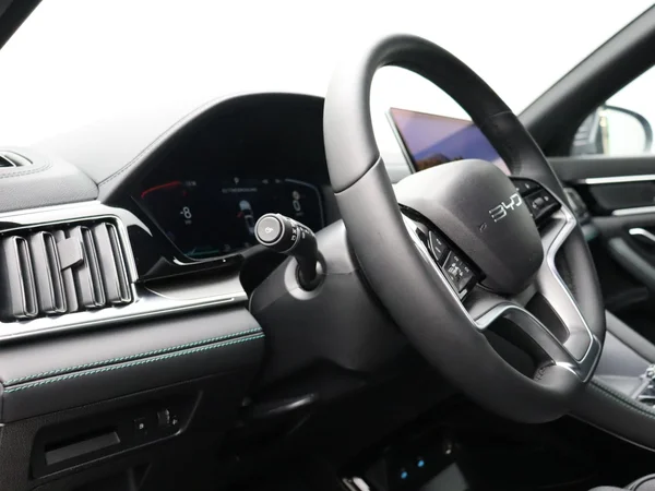 BYD SEAL U (2025) — foto 31 van 33