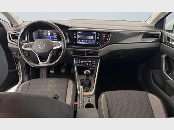 Volkswagen Polo (2023) — foto 2 van 28