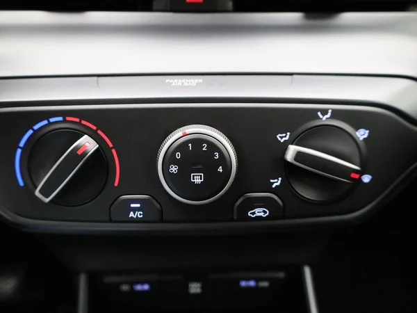 Hyundai i20 (2021) — foto 14 van 39