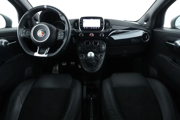Abarth 595 (2021) — foto 3 van 16