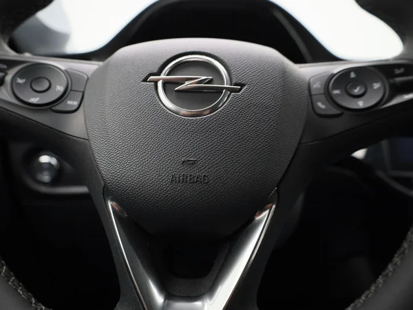 Opel Corsa-e (2023) — foto 22 van 40