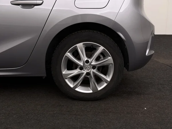 OPEL Corsa (2022) — foto 7 van 27