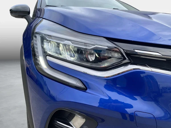 Renault Captur (2022) — foto 8 van 22