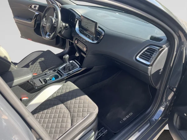 KIA Proceed - 2022 (2022) — foto 6 van 21