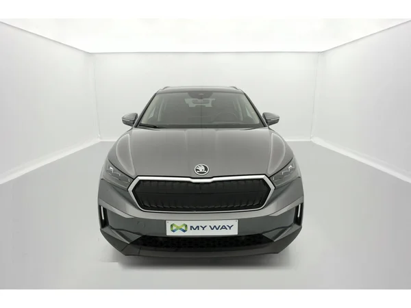 SKODA Enyaq (2023) — foto 12 van 30