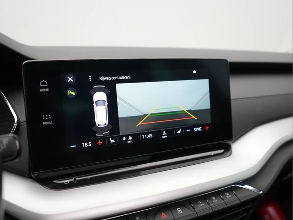 SKODA Octavia Combi (2021) — foto 24 van 41