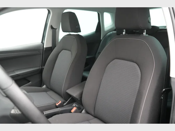 SEAT Arona (2023) — foto 16 van 25