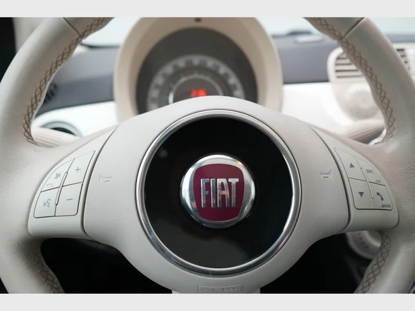 FIAT 500 (2014) — foto 19 van 20