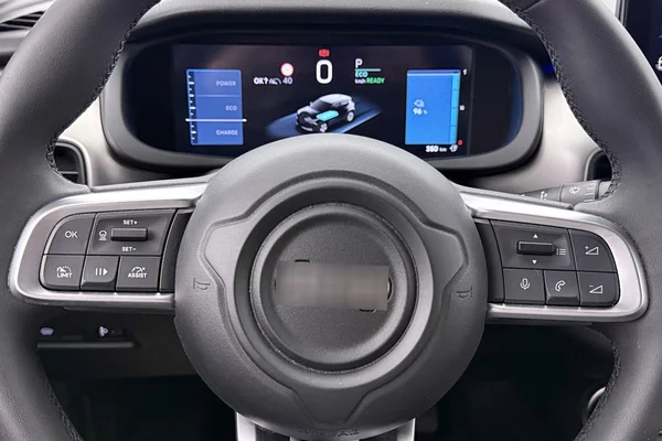 Jeep E-Avenger (2023) — foto 15 van 44