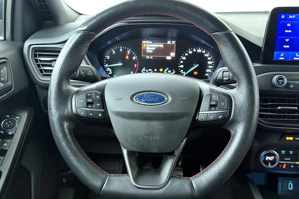 Ford Focus Sw (2020) — foto 2 van 22