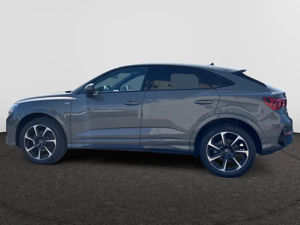 AUDI Q3 Sportback (2025) — foto 20 van 21
